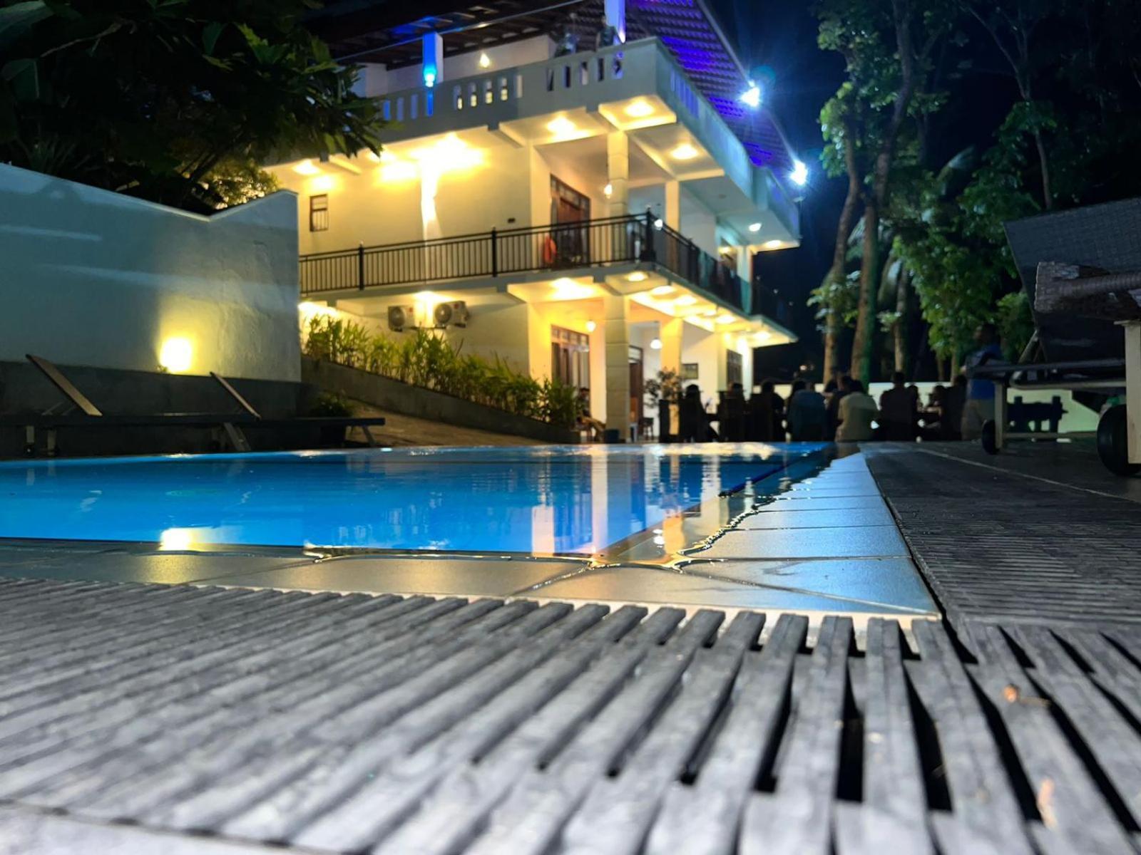 The Green Lagoon Villa Хиккадува Экстерьер фото